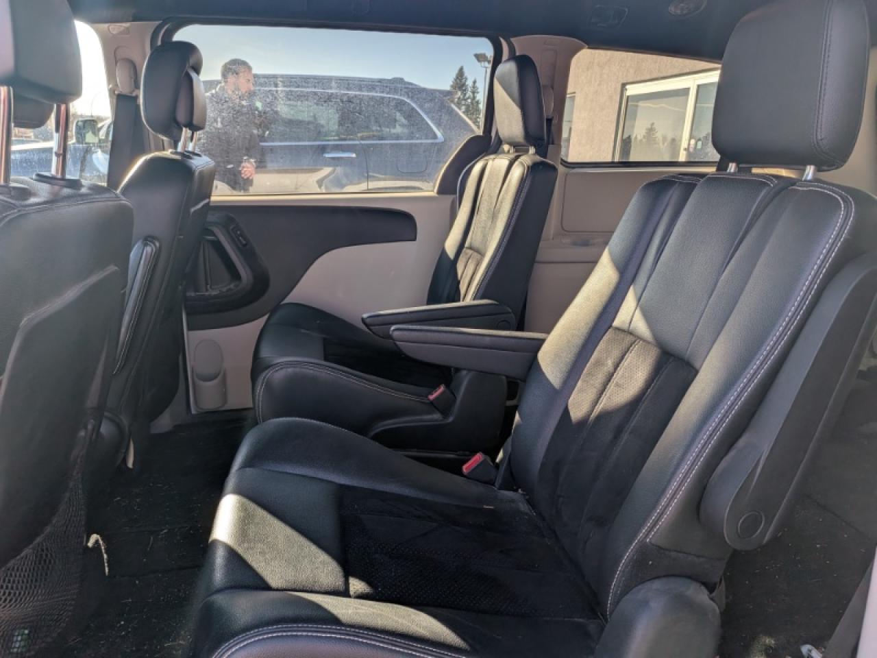 2014 Dodge Grand Caravan 30th Anniversary Photo