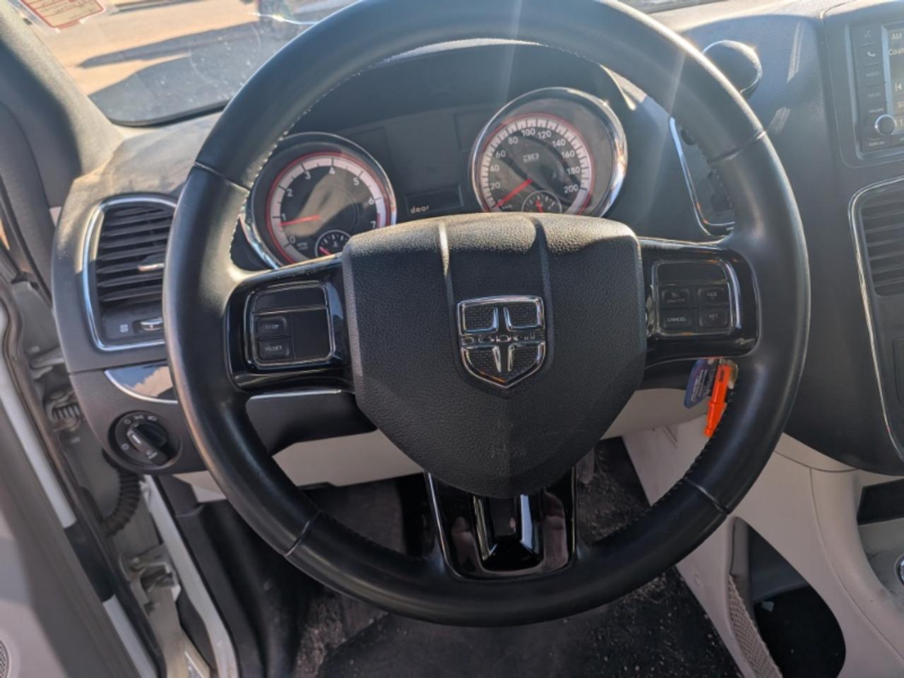 2014 Dodge Grand Caravan 30th Anniversary Photo