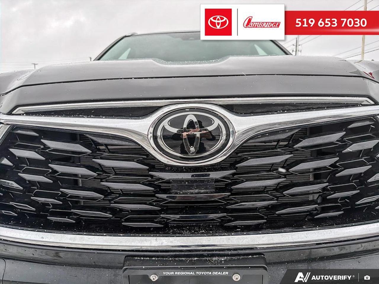 2024 Toyota Highlander LIMITED  Photo