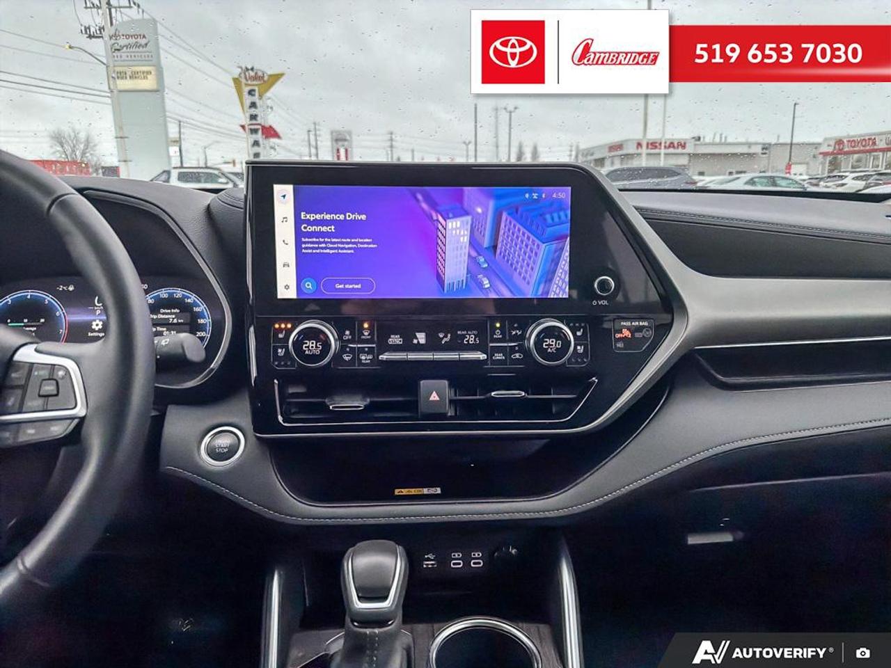 2024 Toyota Highlander LIMITED  Photo