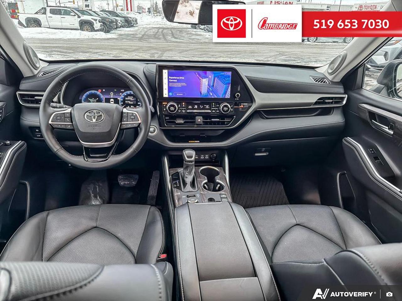 2024 Toyota Highlander LIMITED  Photo