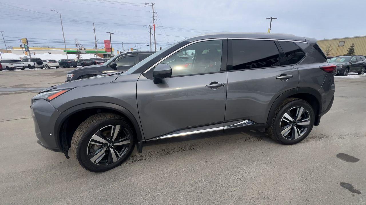 2023 Nissan Rogue SL AWD, HEATED LEATHER SEATS, MOONROOF, NAV, SIRIUS XM, CRUISE CONTROL, POWER LIFTGATE!! Photo