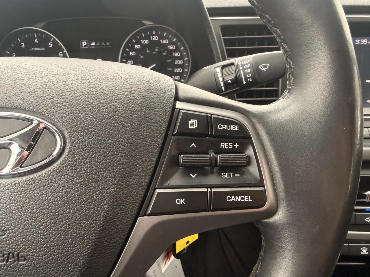 2018 Hyundai Elantra GLS Apple CarPlay/Android Auto Photo