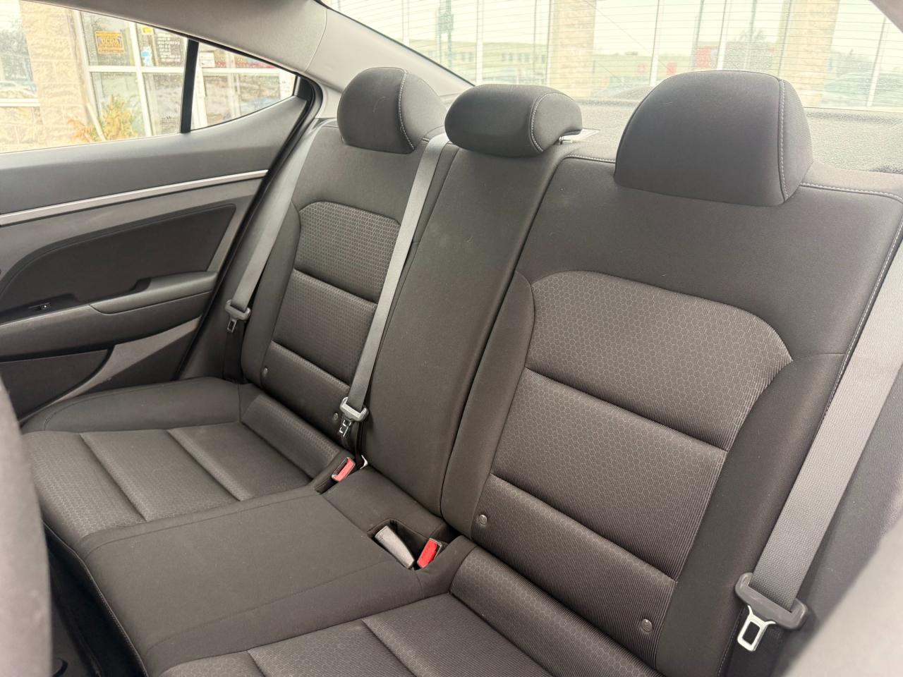 2018 Hyundai Elantra GLS Apple CarPlay/Android Auto Photo