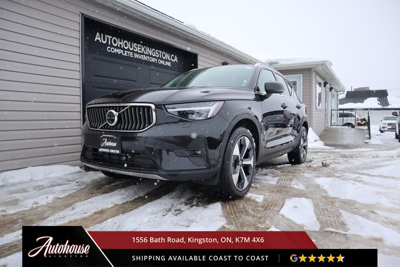 2024 Volvo XC40 B5 Plus Bright Theme MILD HYBRID TECH - PANORAMIC MOON ROOF Photo