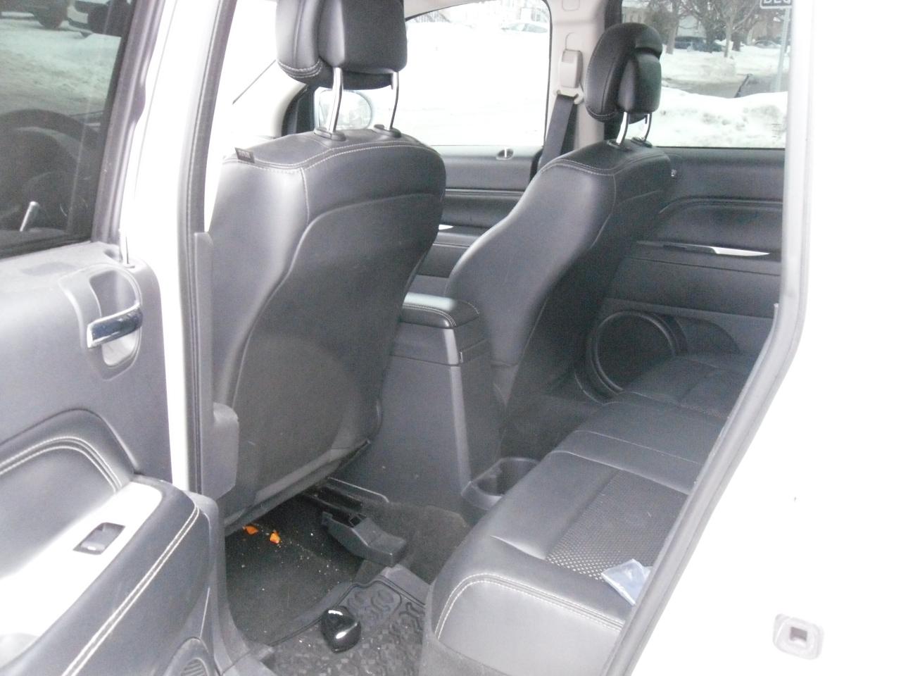 2015 Jeep Compass 4WD 4DR NORTH Photo