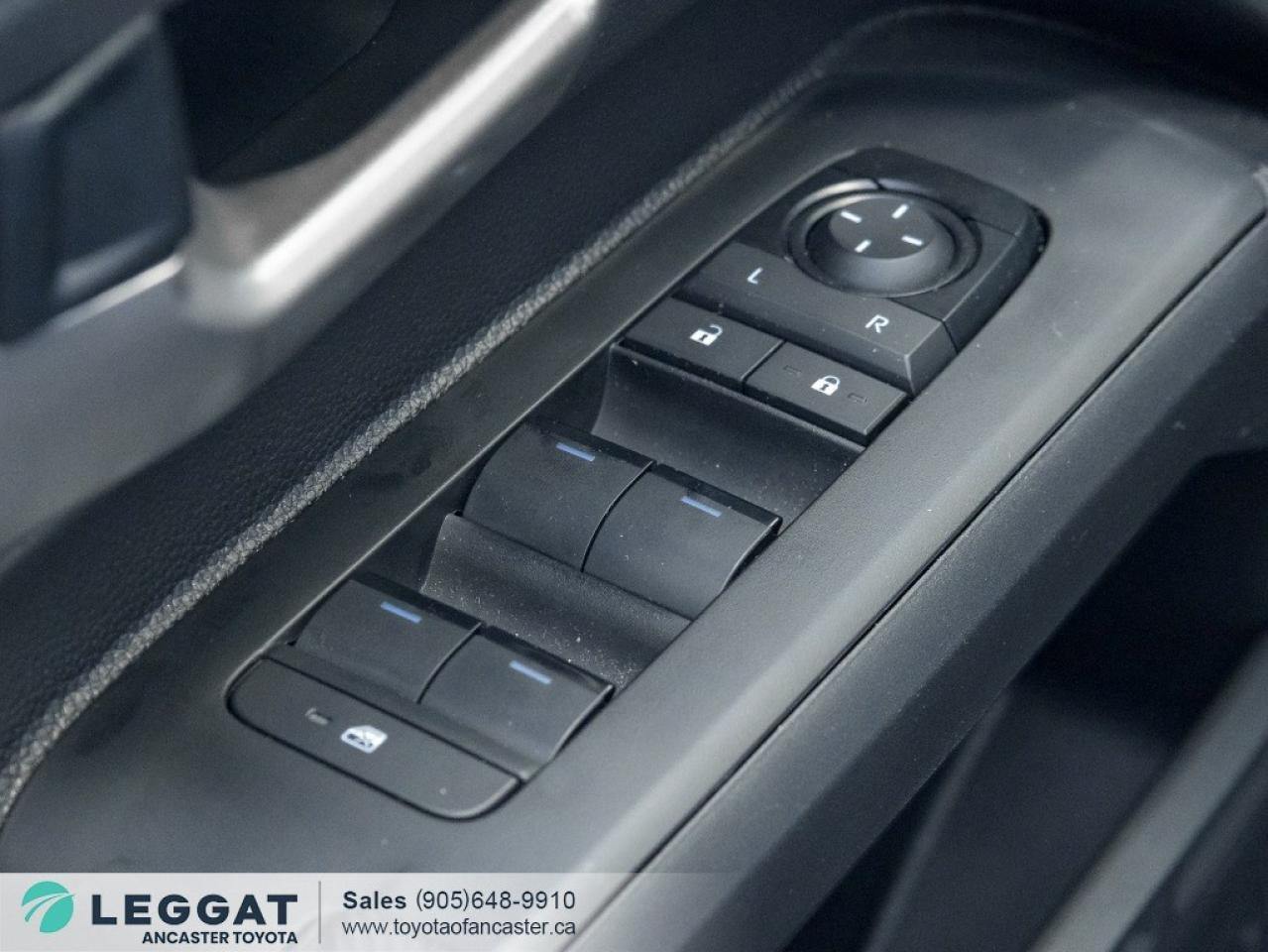 2025 Toyota Tacoma 4x4 Double Cab Auto Photo