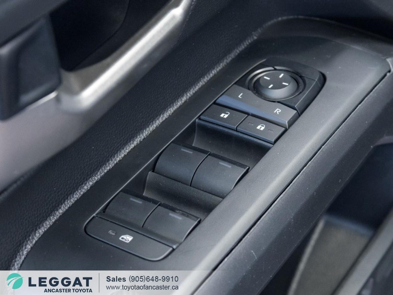 2025 Toyota Tacoma 4x4 Double Cab Auto Photo