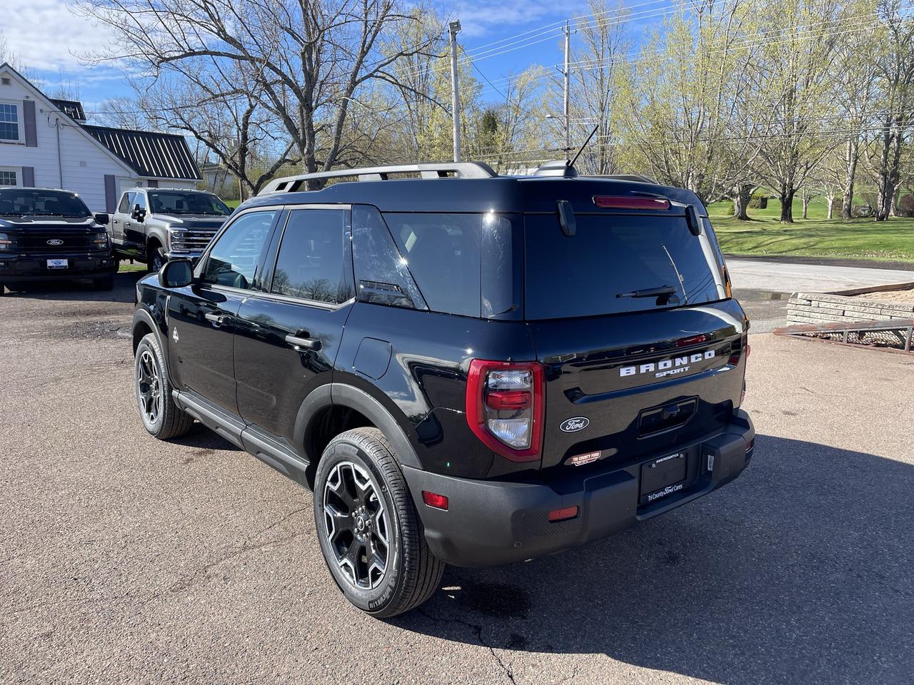 2026 Ford Bronco Sport Outer Banks Photo4