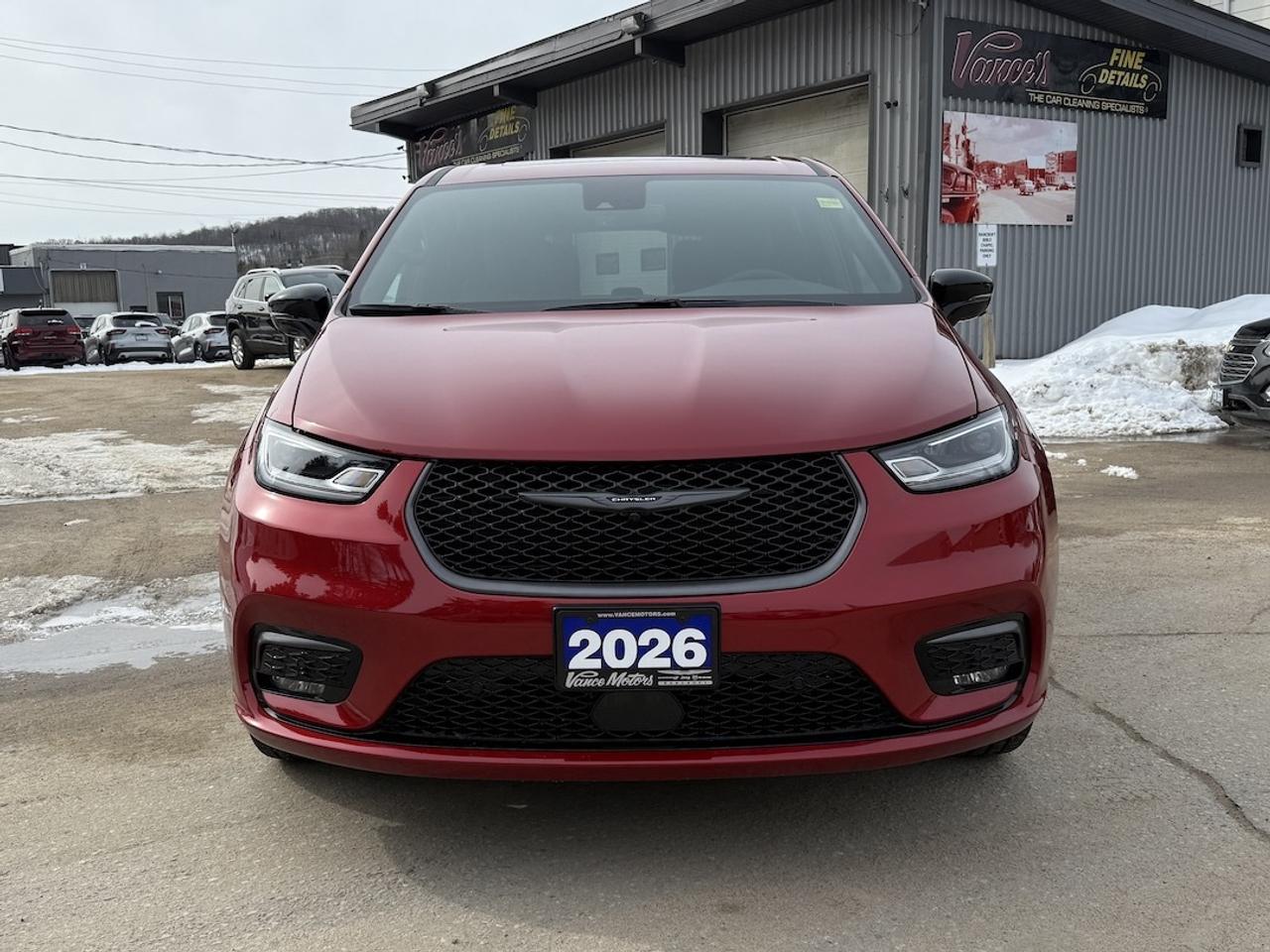 2026 Chrysler Pacifica Select AWD Photo