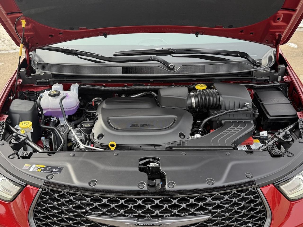 2026 Chrysler Pacifica Select AWD Photo