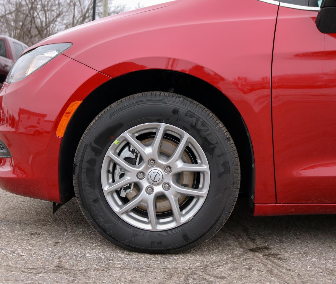 2026 Dodge Grand Caravan SXT 2WD Photo