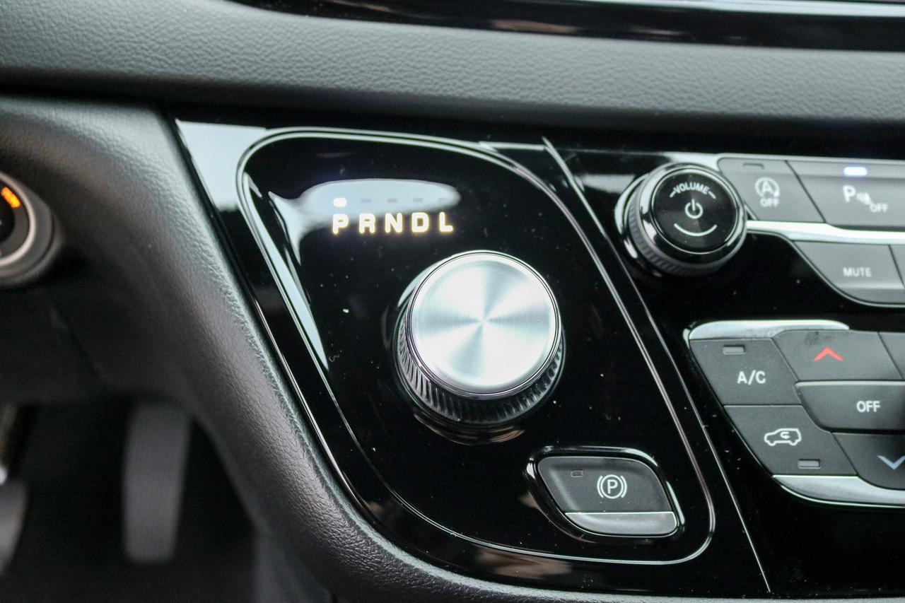 2026 Dodge Grand Caravan SXT 2WD Photo