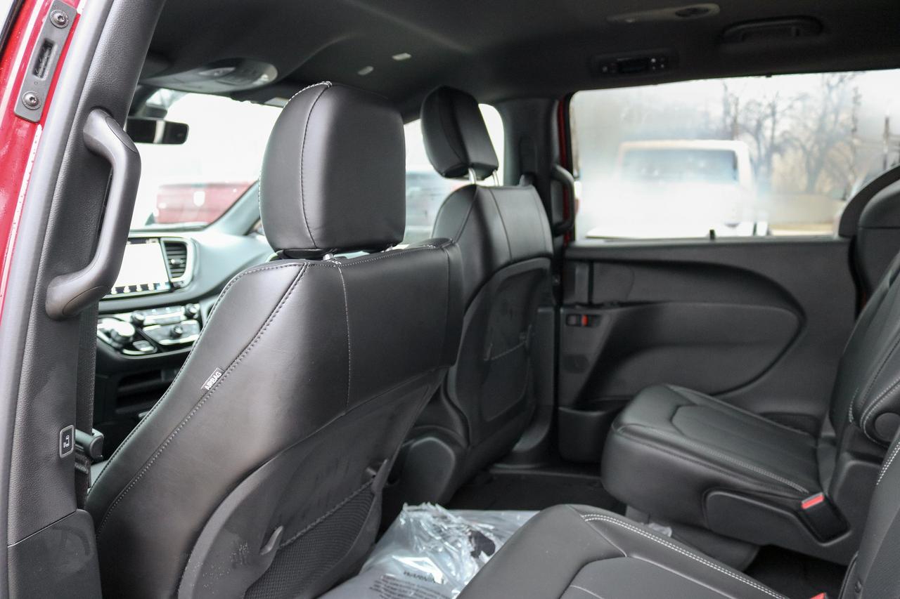 2026 Dodge Grand Caravan SXT 2WD Photo