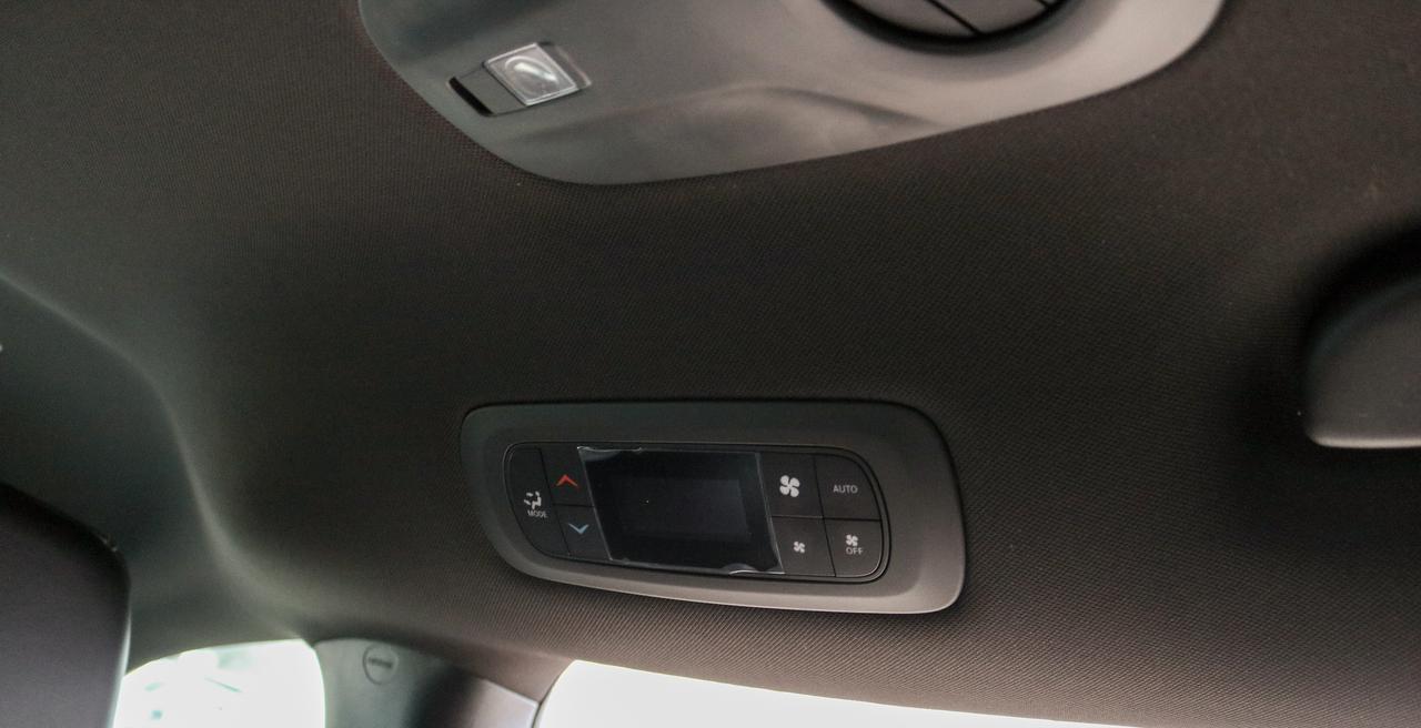 2026 Dodge Grand Caravan SXT 2WD Photo