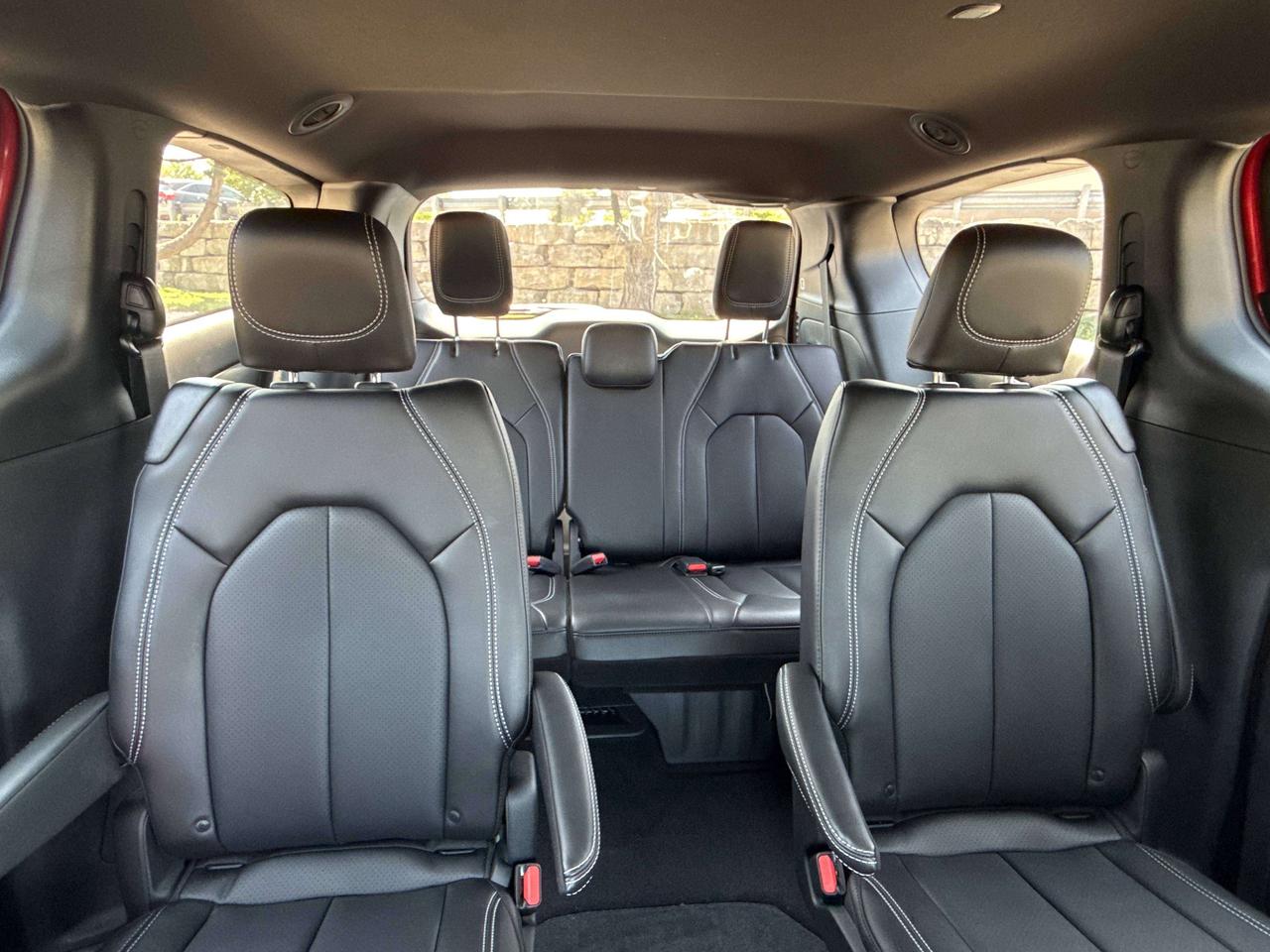 2026 Dodge Grand Caravan SXT Photo