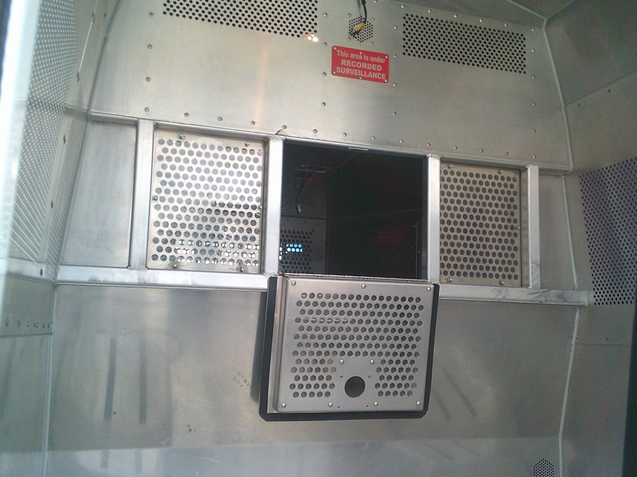 2010 Mercedes-Benz Sprinter 3500 170 WB Photo