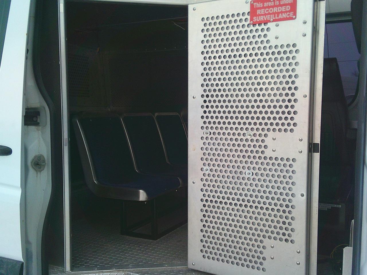 2010 Mercedes-Benz Sprinter 3500 170 WB Liftgate + 10 Passenger Photo