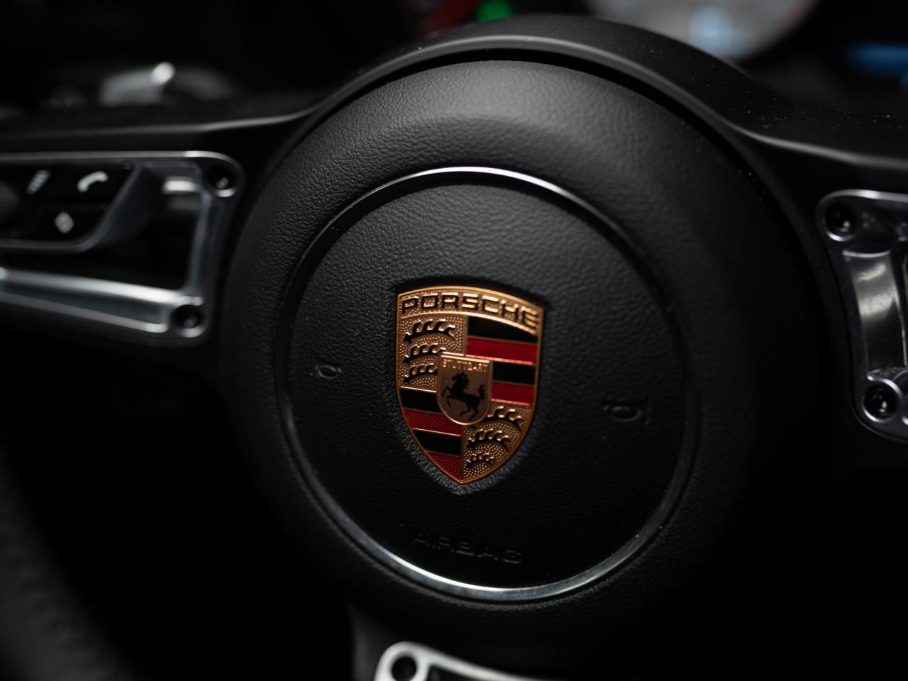 2018 Porsche 718 Cayman S | PREMIUM PLUS PKG | BOSE | NAV | 20 IN Photo