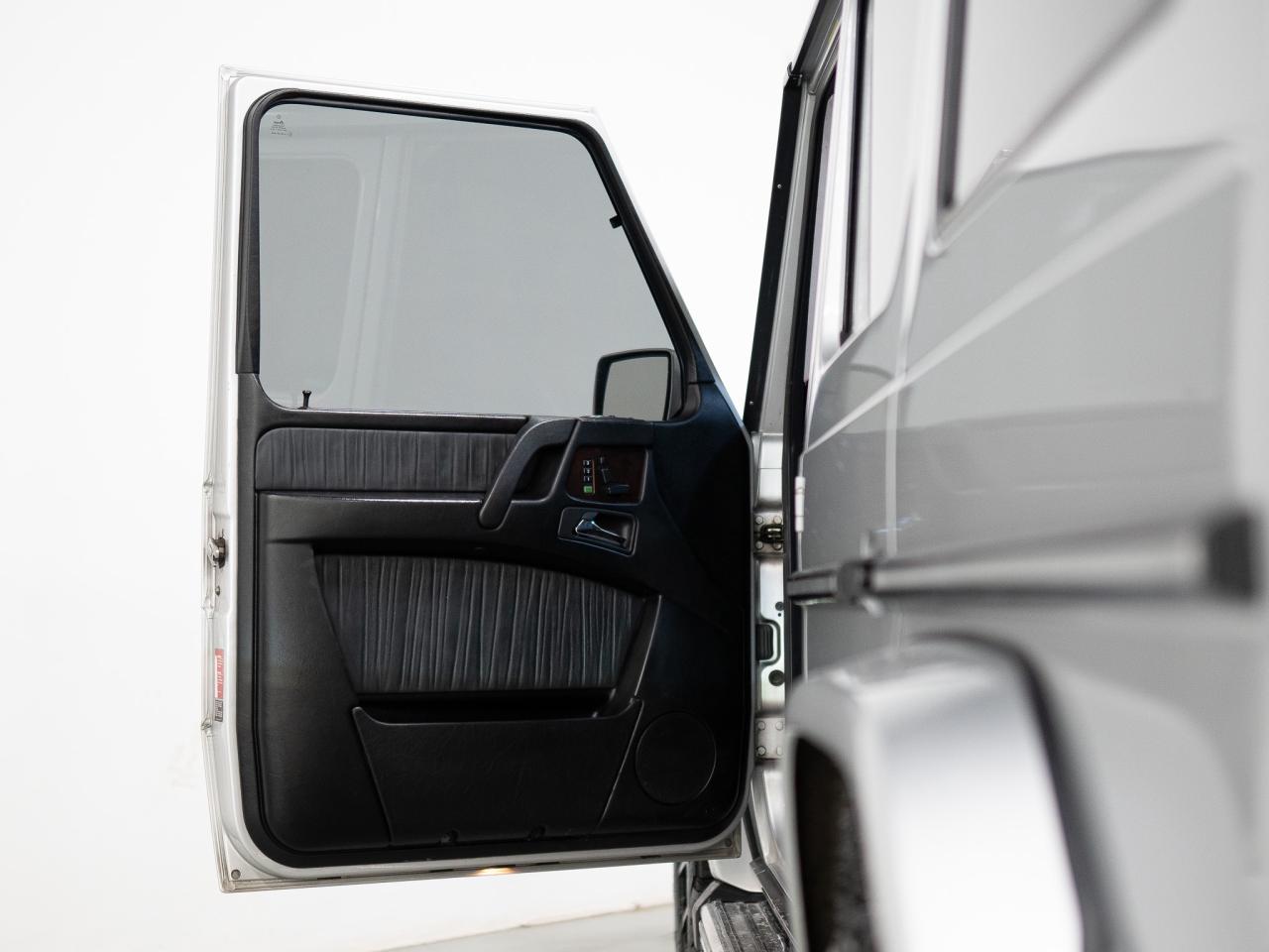 2004 Mercedes-Benz G-Class 55 | SUNROOF | DESIGNO PKG | CARPLAY | 20 IN Photo