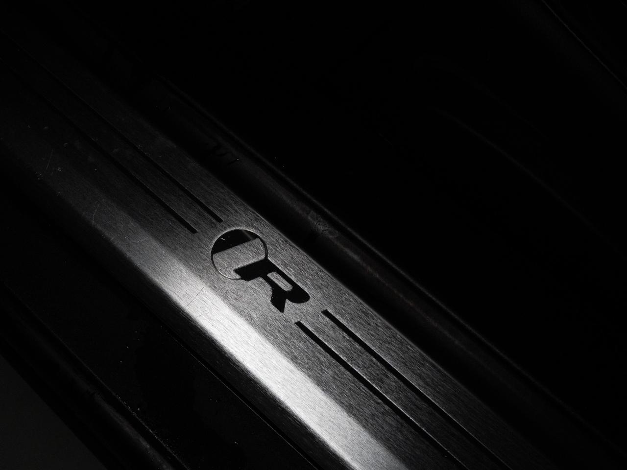 2019 Jaguar F-Type R | CONVERTIBLE | MERIDIAN | 20 IN Photo