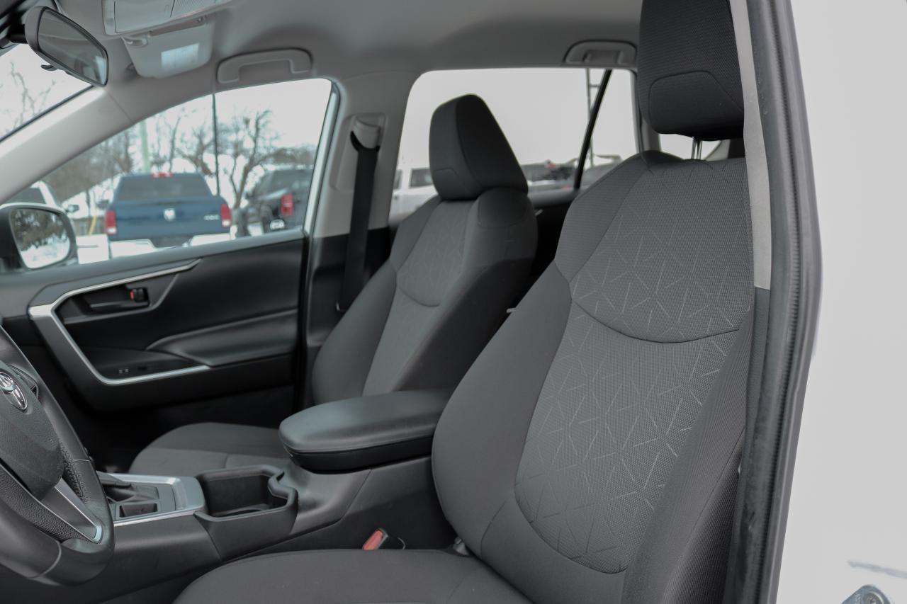 2022 Toyota RAV4 LE AWD | BLUETOOTH |  HEATED SEATS | BLIND SPOT | Photo
