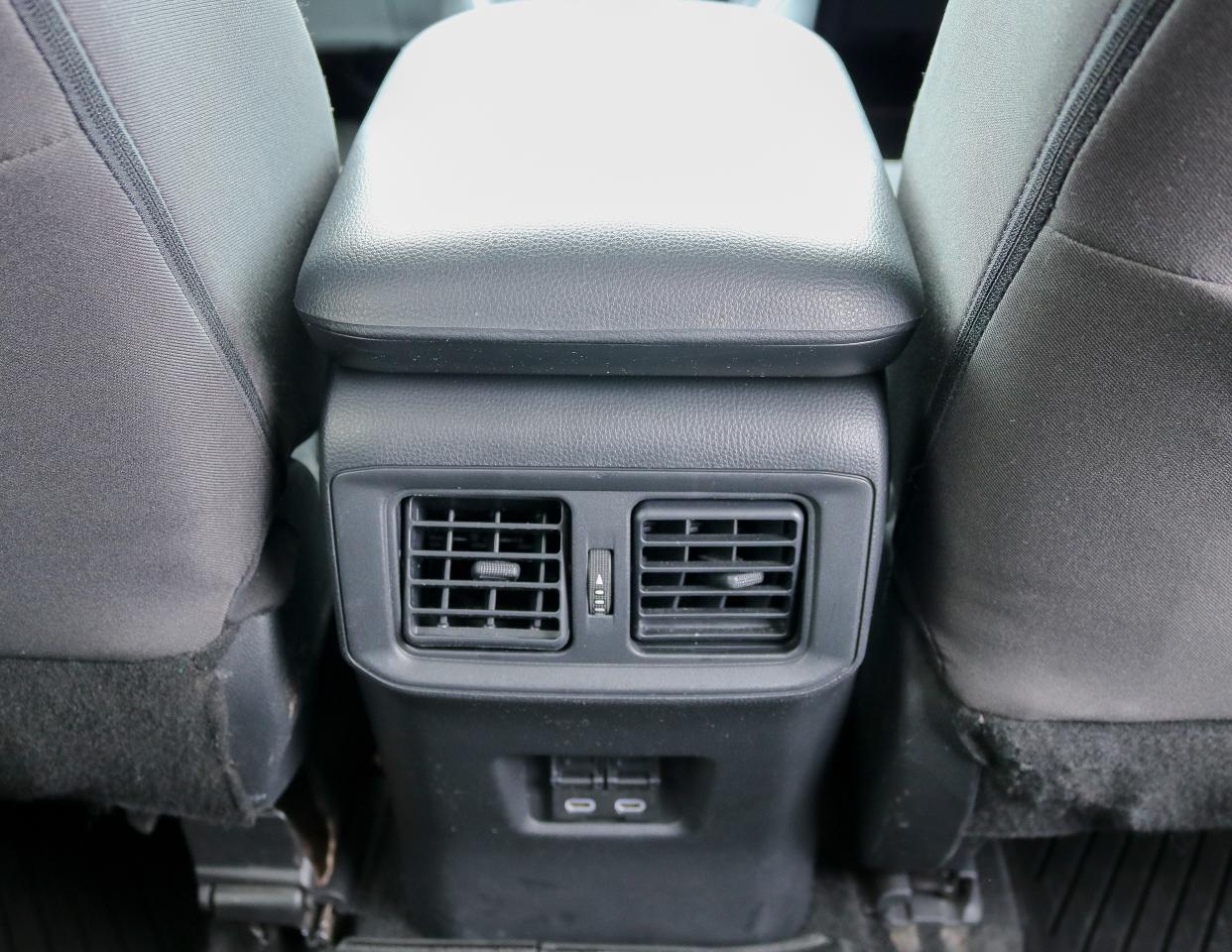 2022 Toyota RAV4 LE AWD | BLUETOOTH |  HEATED SEATS | BLIND SPOT | Photo