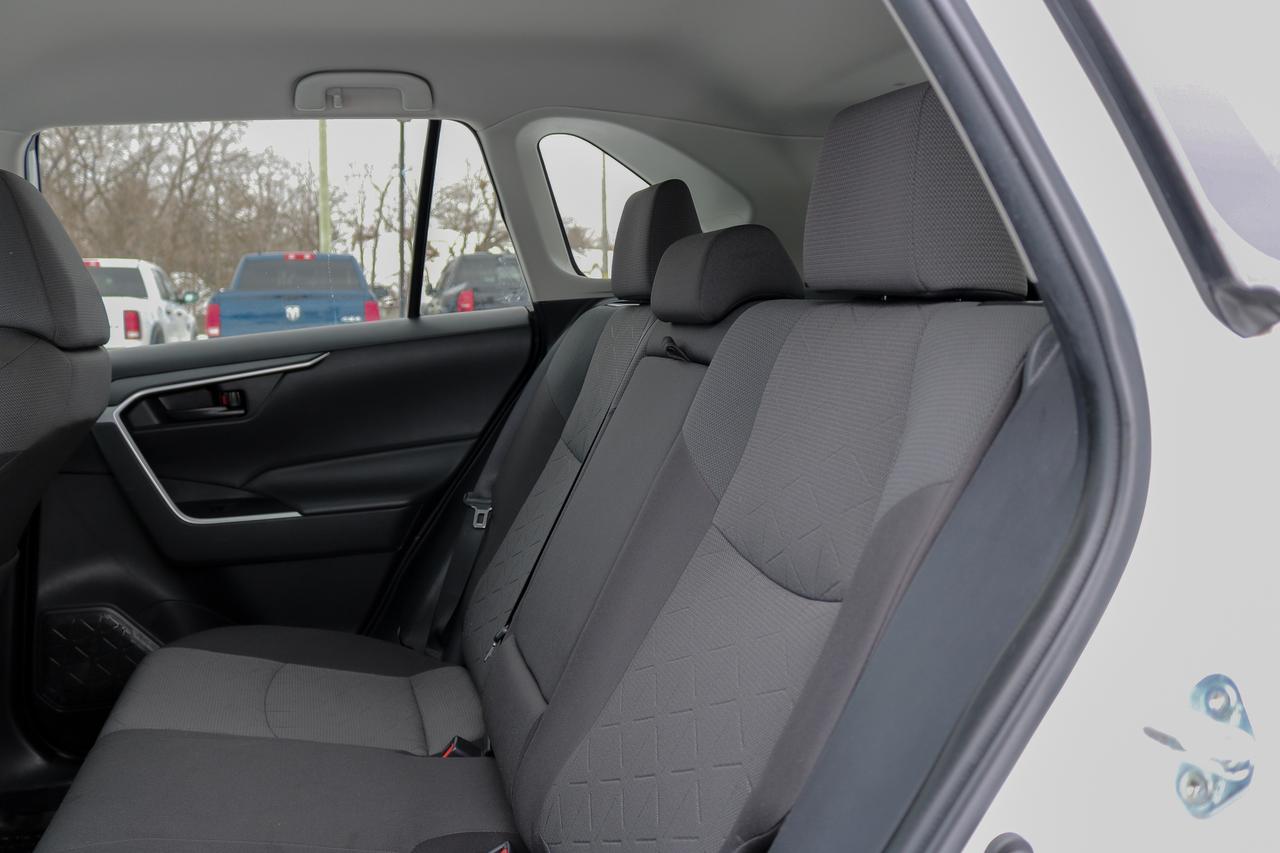2022 Toyota RAV4 LE AWD | BLUETOOTH |  HEATED SEATS | BLIND SPOT | Photo