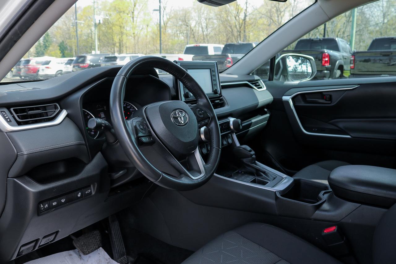 2022 Toyota RAV4 LE AWD | BLUETOOTH |  HEATED SEATS | BLIND SPOT | Photo