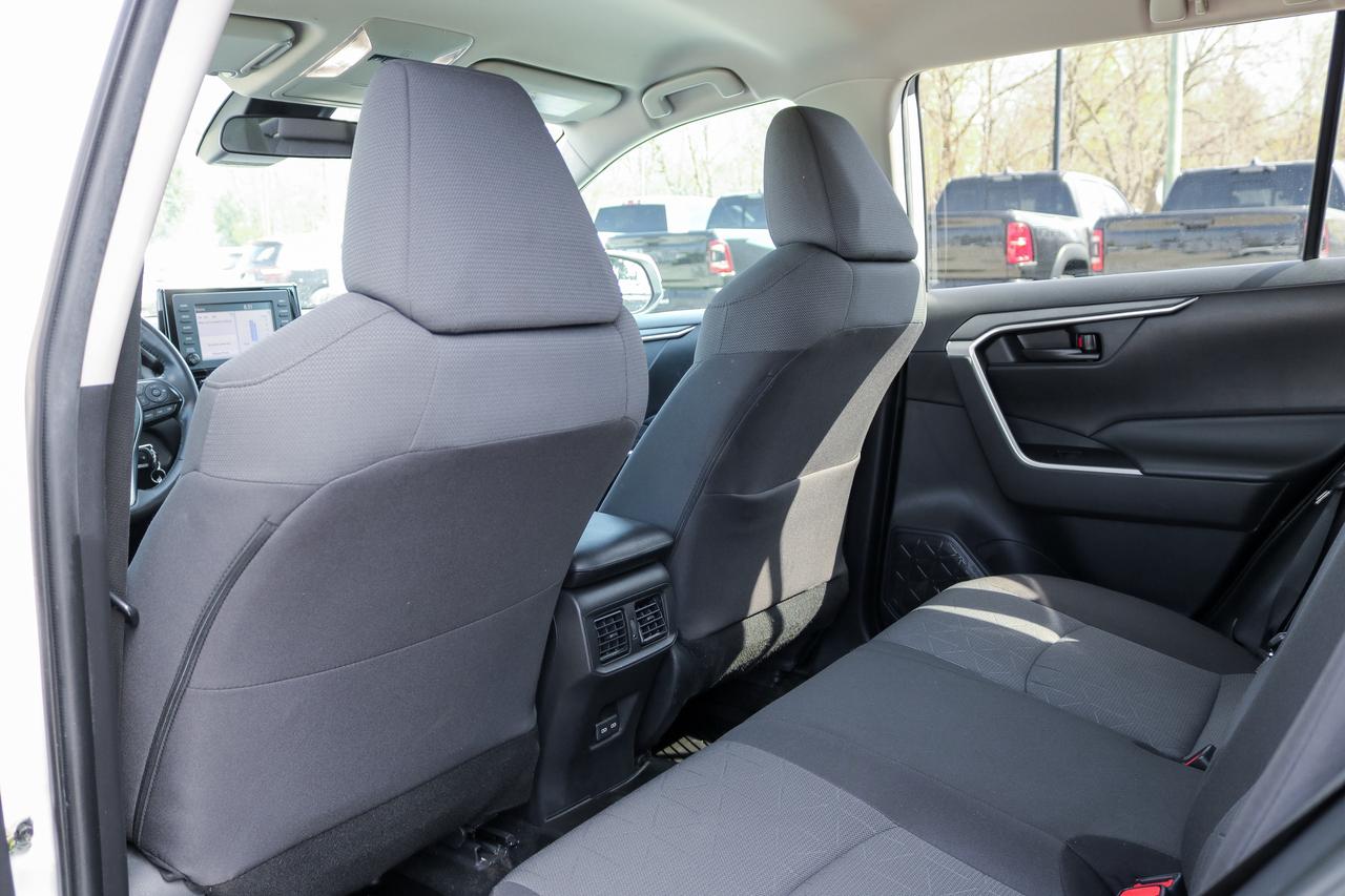 2022 Toyota RAV4 LE AWD | BLUETOOTH |  HEATED SEATS | BLIND SPOT | Photo