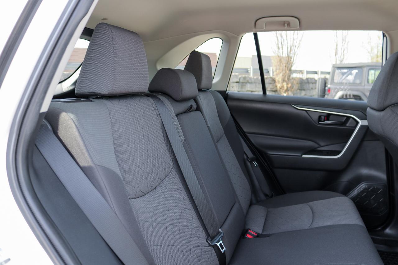 2022 Toyota RAV4 LE AWD | BLUETOOTH |  HEATED SEATS | BLIND SPOT | Photo