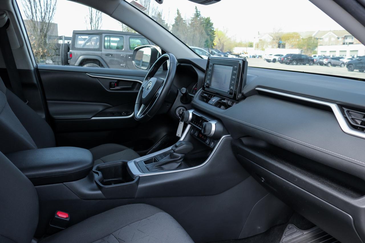 2022 Toyota RAV4 LE AWD | BLUETOOTH |  HEATED SEATS | BLIND SPOT | Photo