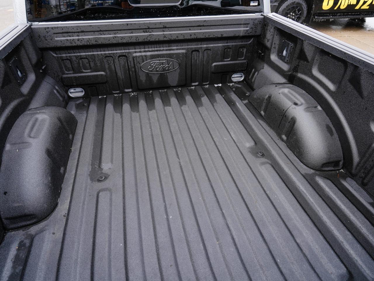 2024 Ford F-150 Platinum | LEATHER | PANO ROOM | NAVI | 4X4 Photo