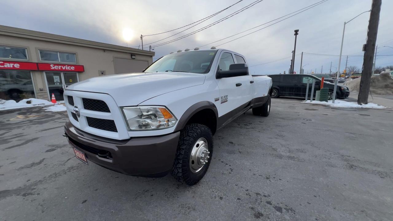 2014 RAM 3500 DUALLY 4X4 | CREW | RARE 6.4L HEMI V8 | 8FT BOX Photo3