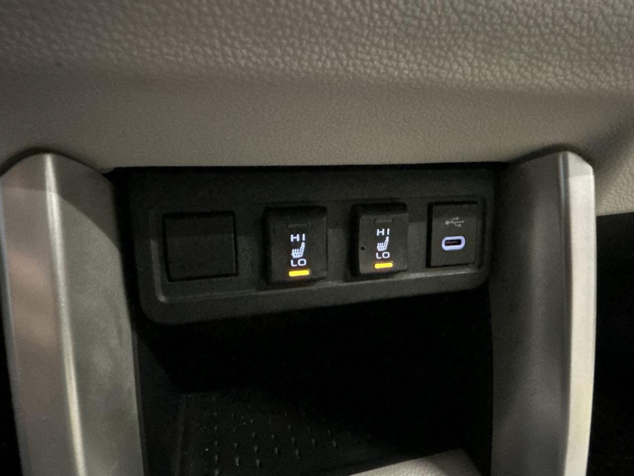 2024 Toyota Corolla Cross AWD | JUST LANDED!! Photo