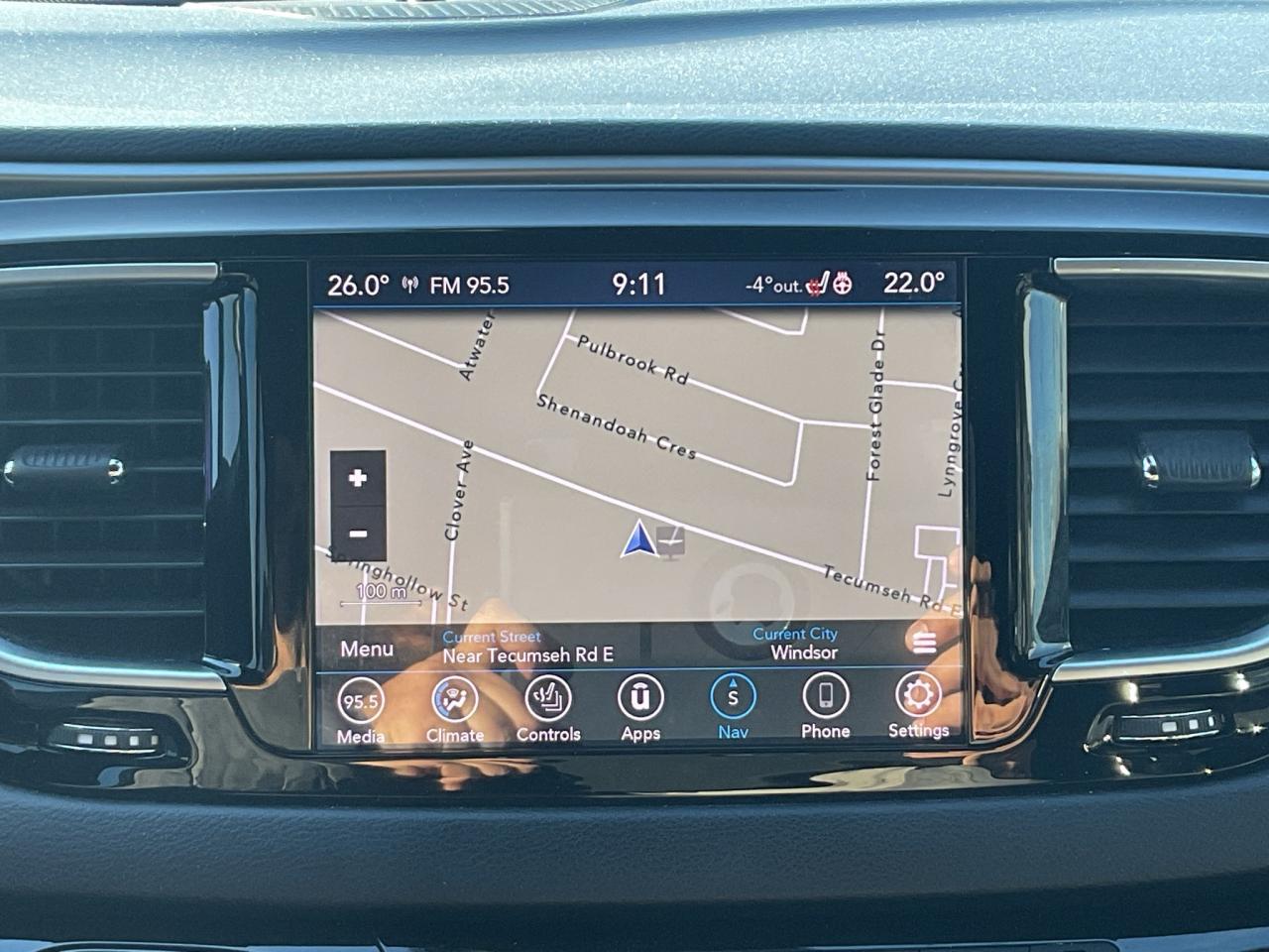 2019 Chrysler Pacifica "S" STYLE PKG / ADV SAFETY / NAV / DVD / SUNROOF Photo