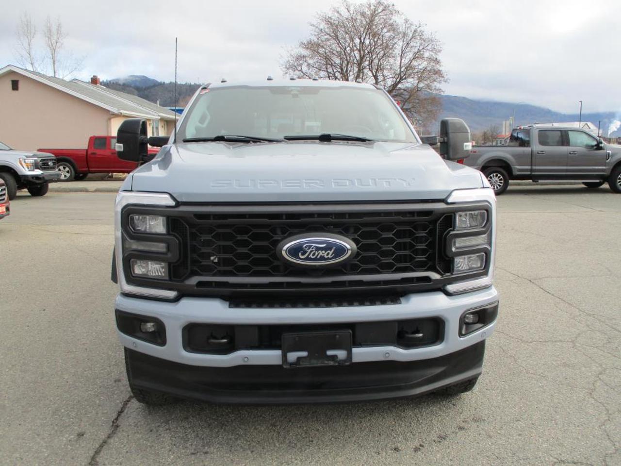 2024 Ford F-250 Lariat Crew Cab 4WD - Photo #2