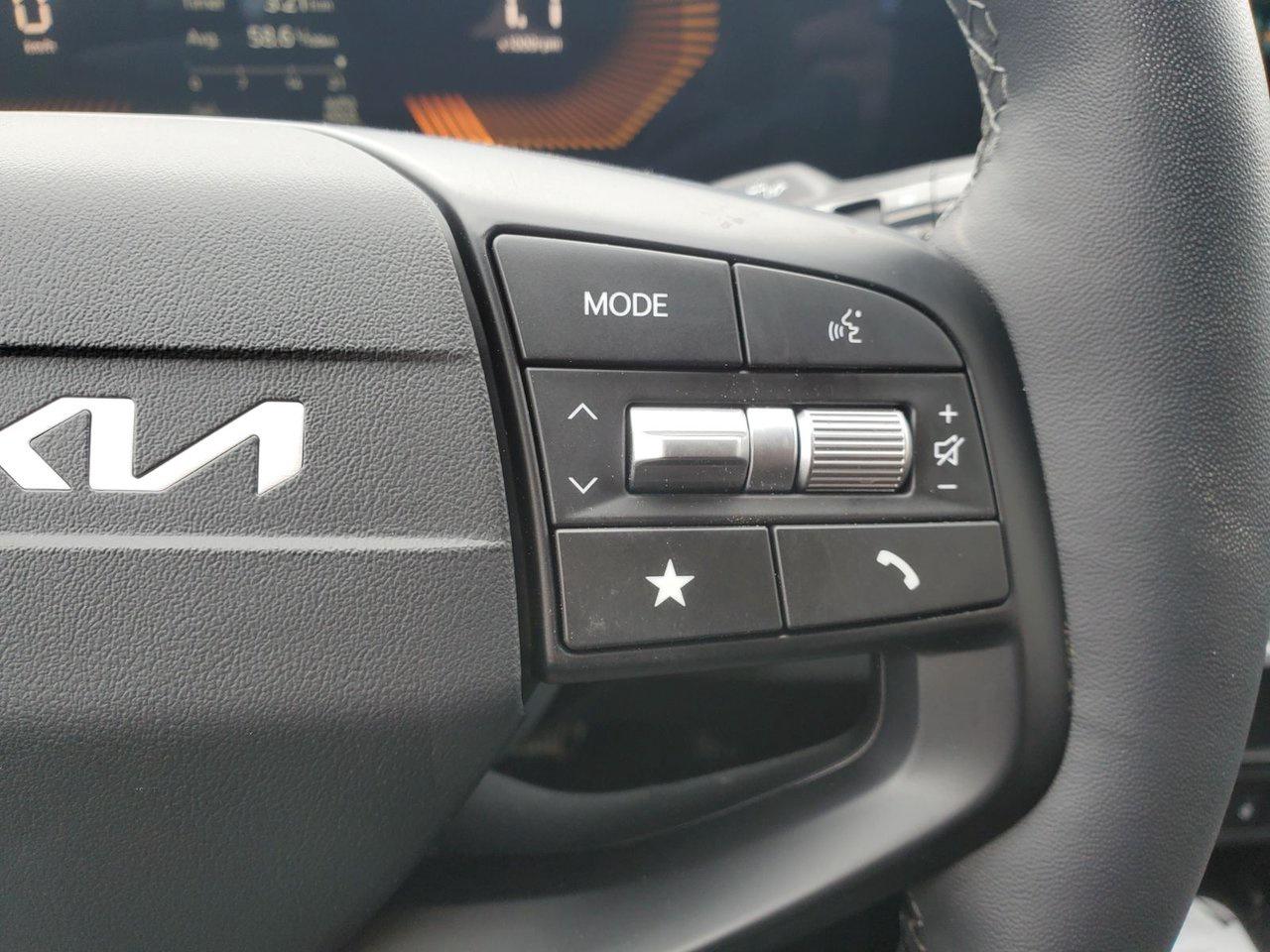 2026 Kia K4 Hatchback EX Photo