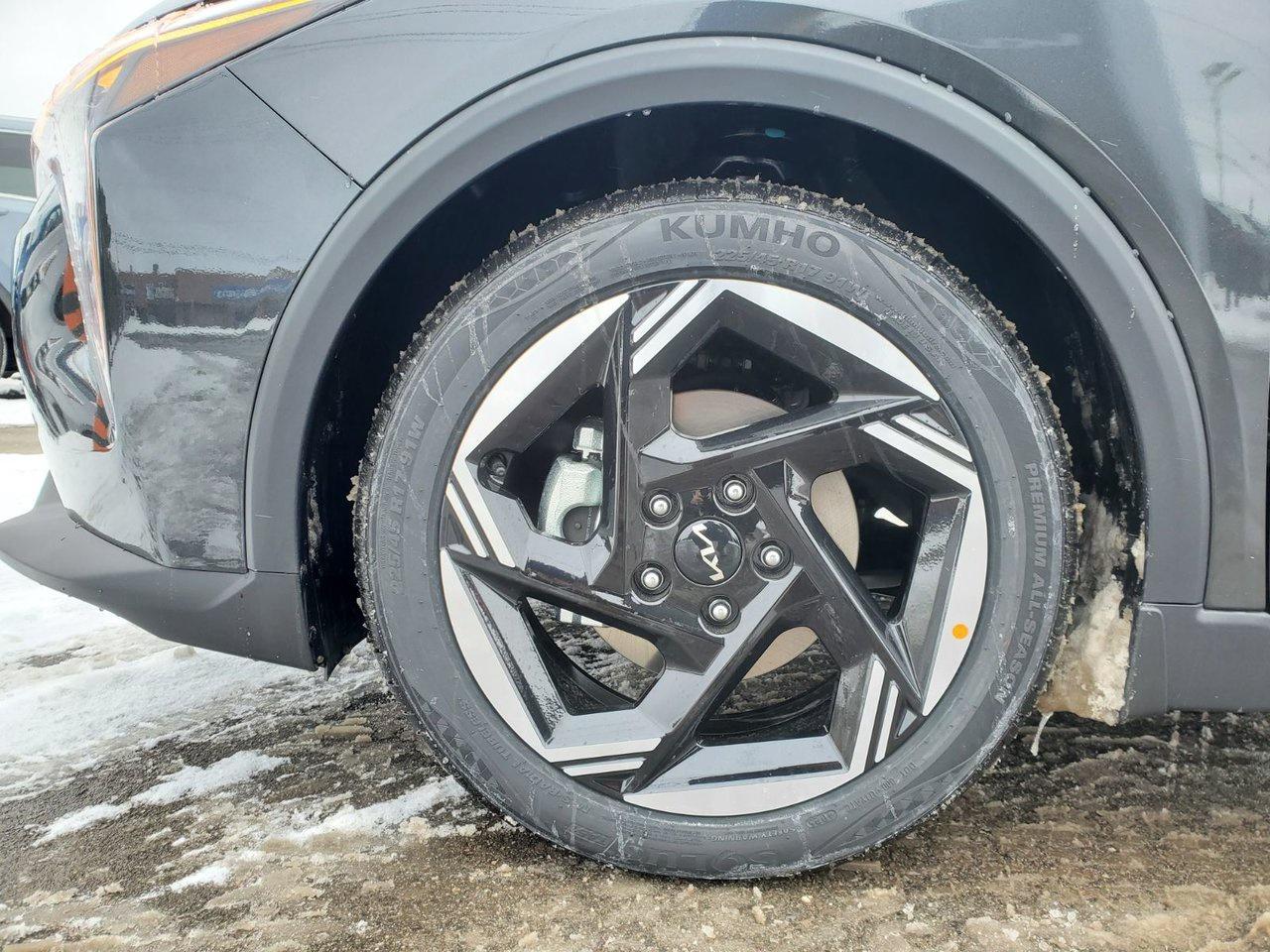 2026 Kia K4 Hatchback EX Photo