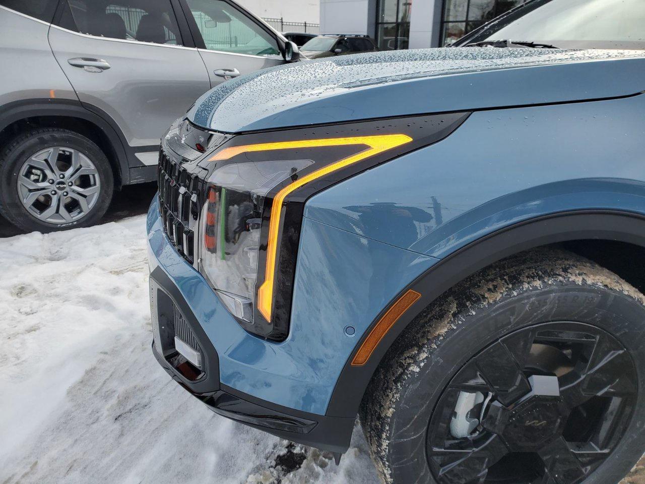 2026 Kia Sportage X-line Limited Photo2