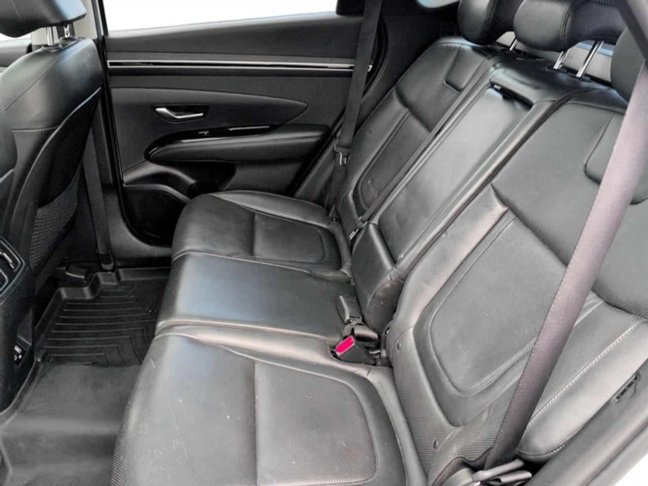 2022 Hyundai Tucson Preferred w/Trend Pkg  **PANO ROOF** Photo