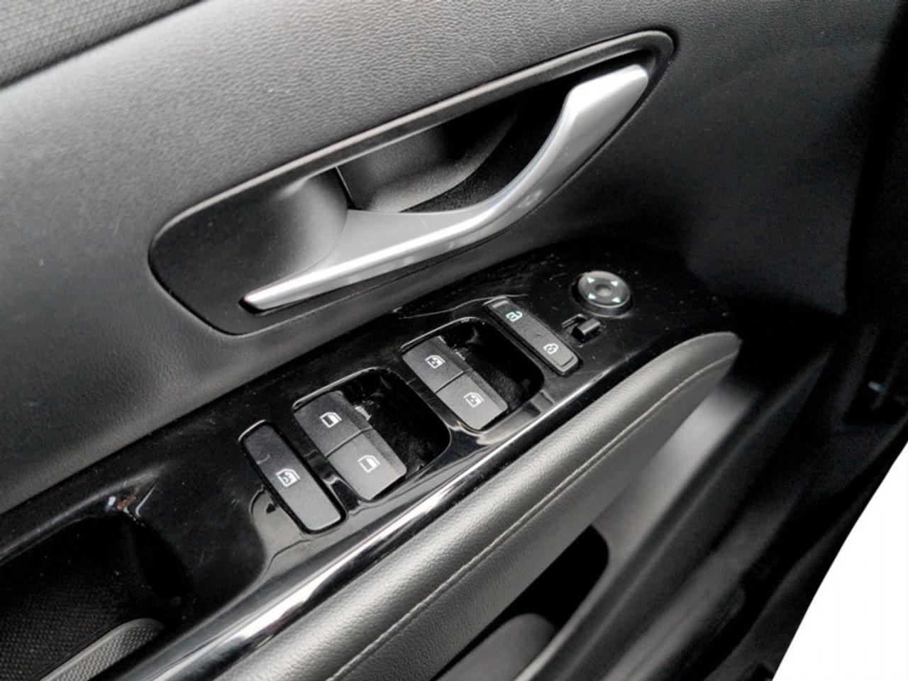 2022 Hyundai Tucson Preferred w/Trend Pkg  **PANO ROOF** Photo