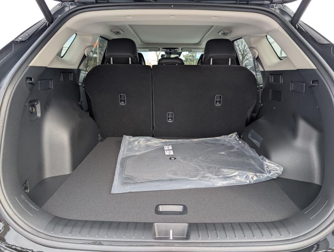 2026 Kia Sportage EX Premium Photo