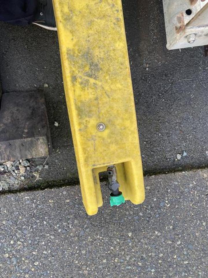 13592306