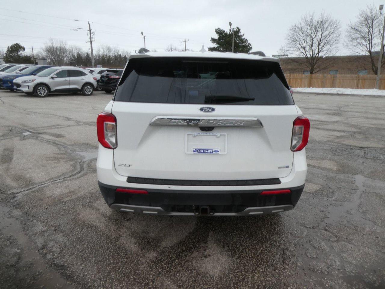 2020 Ford Explorer XLT Photo