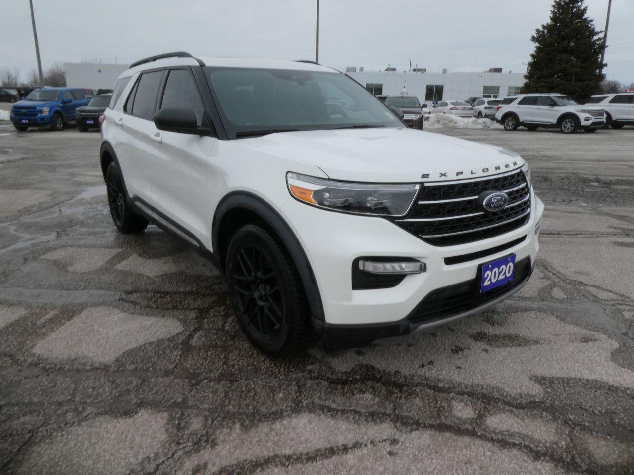 2020 Ford Explorer XLT Photo