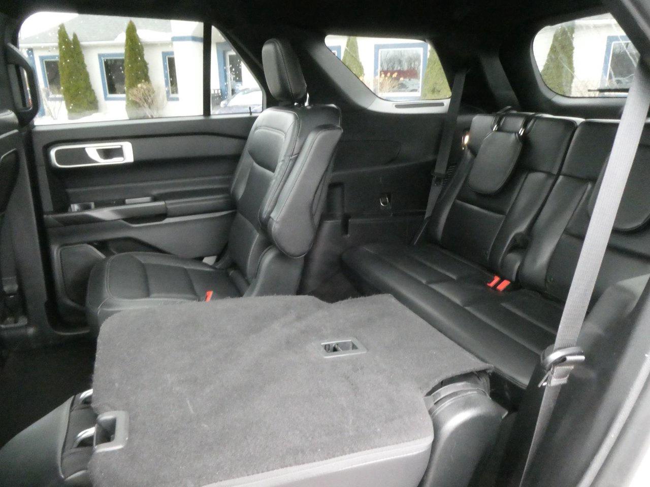 2020 Ford Explorer XLT Photo