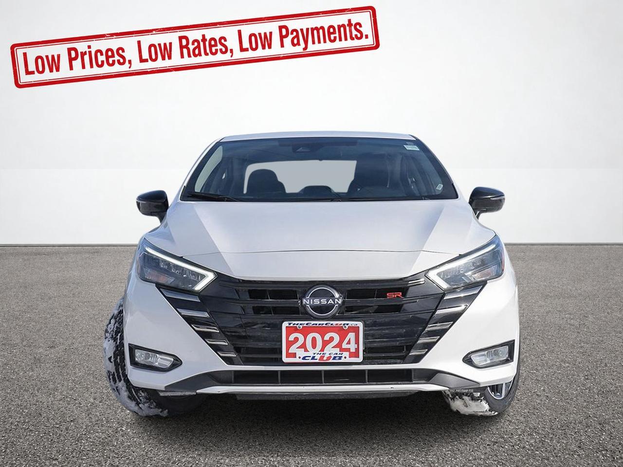 2024 Nissan Versa SR