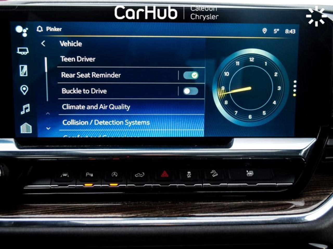 2024 GMC Sierra 1500 Denali4WD Crew Cab 147" 6.2L Leather 5 passengers with captain chair Multi Pro TailGate Photo