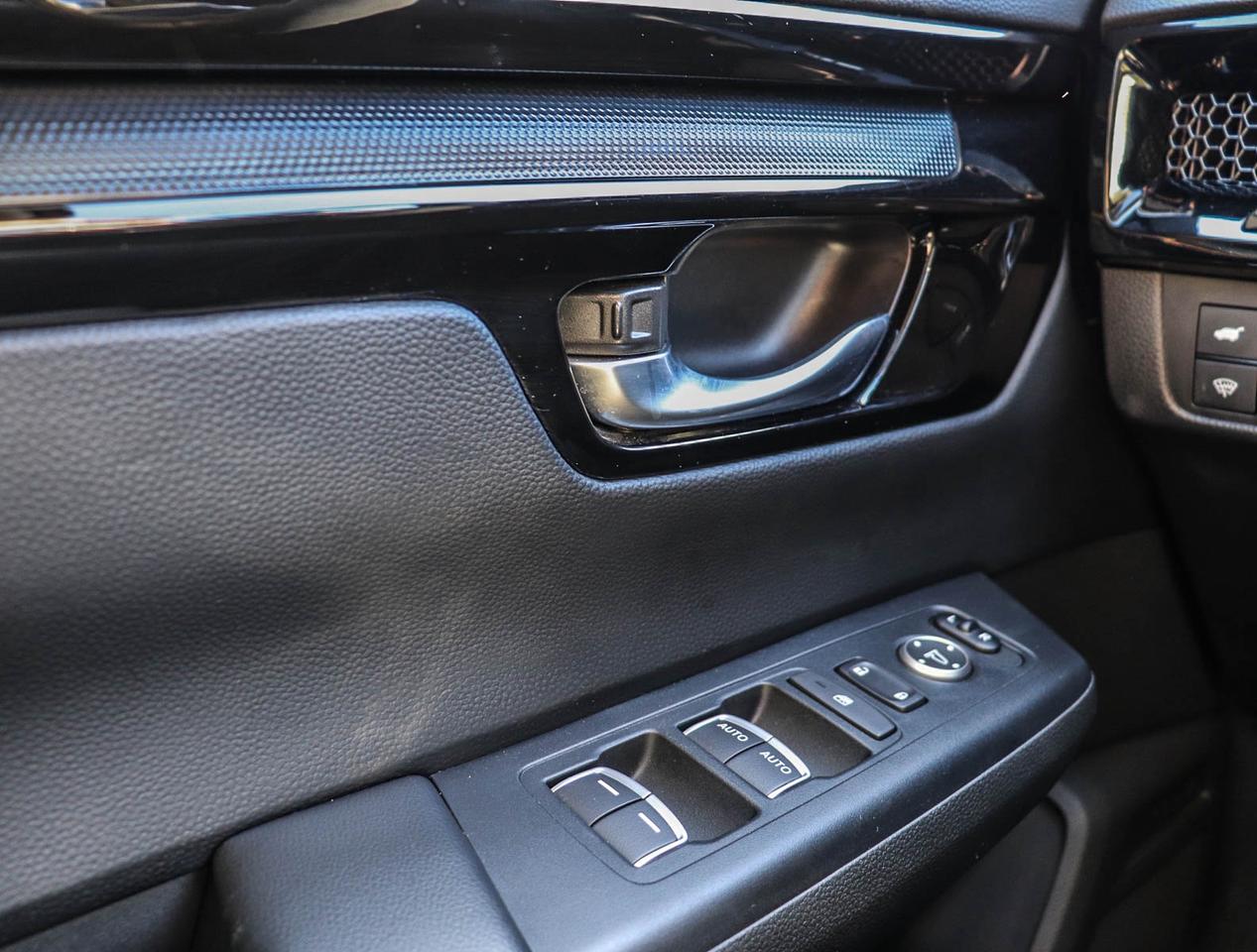 2023 Honda CR-V SPORT - B Photo